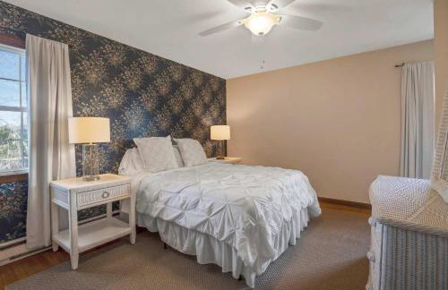 Private Waterfront Home: Dock, Kayaks - Foto 10