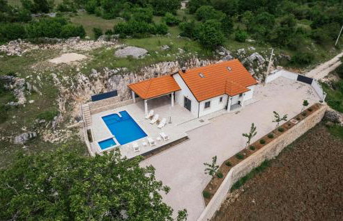 Amazing Home In Gornji Prolosac - Foto 9