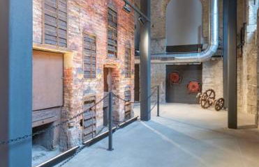 Spacious Luxury 2BR Apt Near Fiserv with Parking - Foto 22