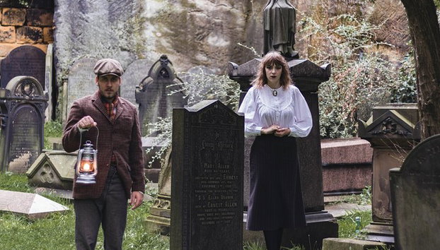 Cuentos de la necrópolis: un paseo fantasmal por el cementerio de St. James - Foto 2, Su mente se sorprenderá con la historia de otro mundo que rodea a esta lápida en particular ...