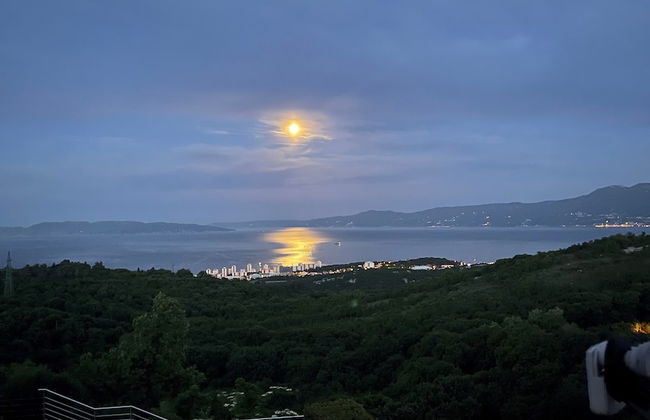 Terra Magica Deluxe Apartment OR Room with Private Parking, Terrace and Sea View - Foto 1