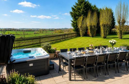 South View Country House Sleeps 12 - Hot Tub - Views - Foto 8