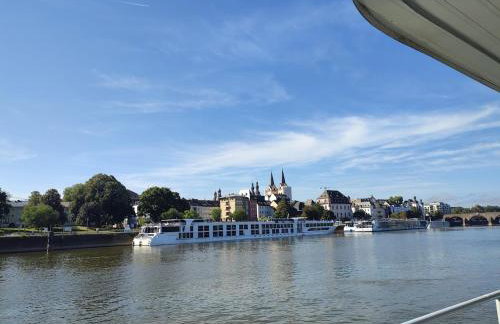 Rheinuferhaus - Foto 43