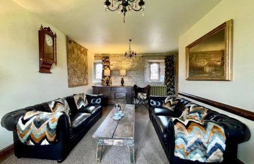 Derbyshire Chapel for 6 at Harthill Hall private hot tub 8am - 10pm plus private daily use of indoor pool and sauna 1 hour - Photo 9