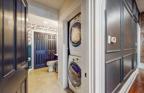 Luxury 8 Bed/4 Ba NuLu Home Private yard/parking - Foto 3