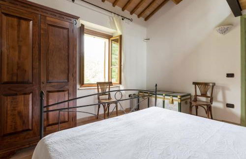 Casa ridente nella valle del Menotre con giardino - Photo 9