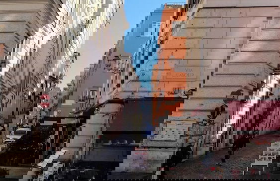 Nicolas Inn - Photo 40