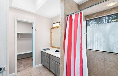 The Corniest Property in Texas ♥ 4 BR ♥ 1/4 Acre ♥ - Foto 24