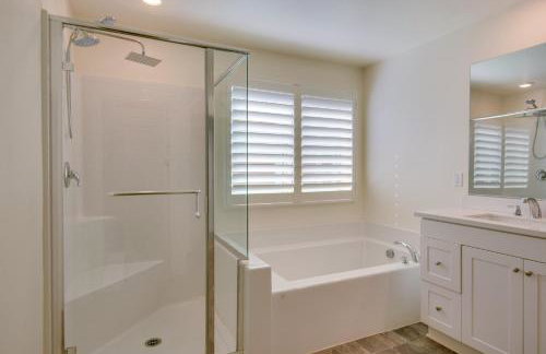 Luxurious and Spacious Family Duplex in Menifee! - Foto 15