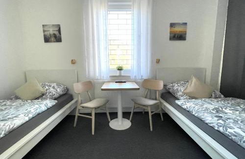 Jans 4 Personen Apartment Herten NRW Veltins Arena Küche P WLAN mit Code - Foto 13