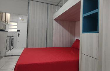 Studio completo frente à Praia do Gonzaga ( Pé na Areia ) - Foto 19