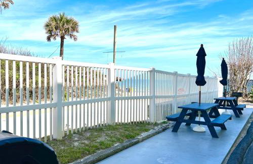 Ocean Breeze - Ocean Front at Symphony Beach Club! - Photo 23