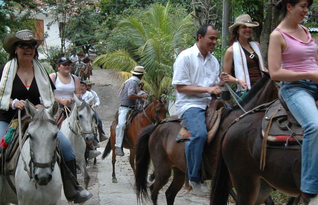 Tobia Horse Riding Tour - Photo 1