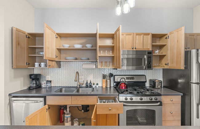 Juniper Furnished Apartments - Photo 55