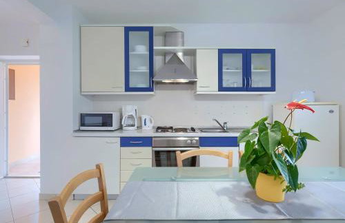 Apartment Macini-4 by Interhome - Foto 9