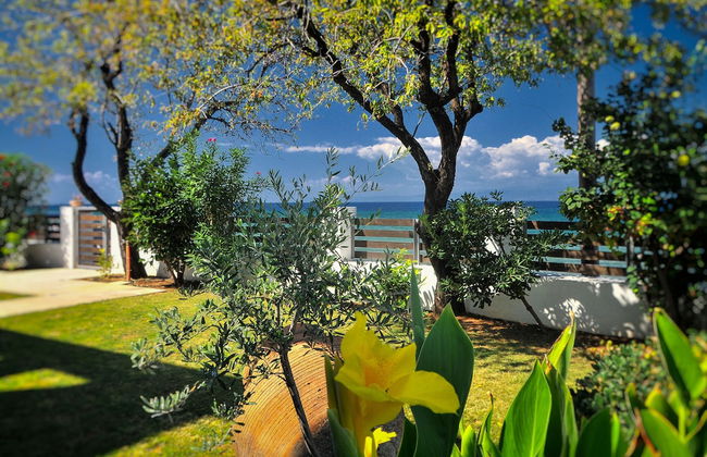 Balconies on Sea - The Garden Apartment - Foto 21