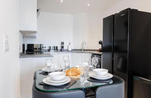 Cardiff Bay Retreat 2 Bed Apartment Free Parking - Foto 21