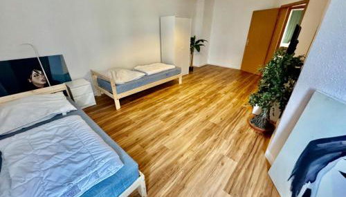 Große Wohnung für Gruppen, zentral gelegen - Foto 2