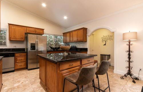 Villa Sausalito - Newly Designed 4BR HOUSE & POOL by Topanga - Foto 22