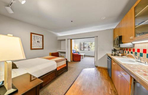 Palisades Tahoe Lodge Rentals Studio #246 - Foto 1
