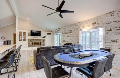 Lakefront Vacation Rental with Dock and Views! - Foto 1