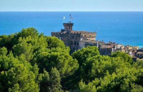 Sea View Apartment - Private Parking, Swimming Pool, Air Conditioning - Foto 30