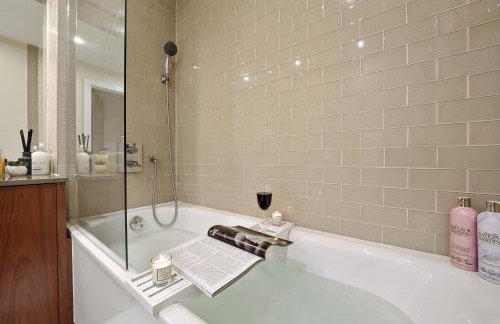 Luxury 1 bed flat, minutes from Canary Wharf and South Quay Station - Foto 6