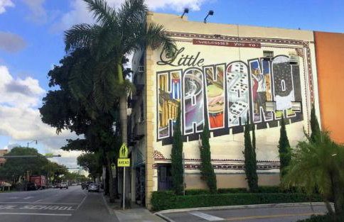 The LuxeLanding MIA- Swimming pool, Oasis Lounge, Mini Golf, BBQ and Hibachi Grill , and Outdoor Games - Photo 34