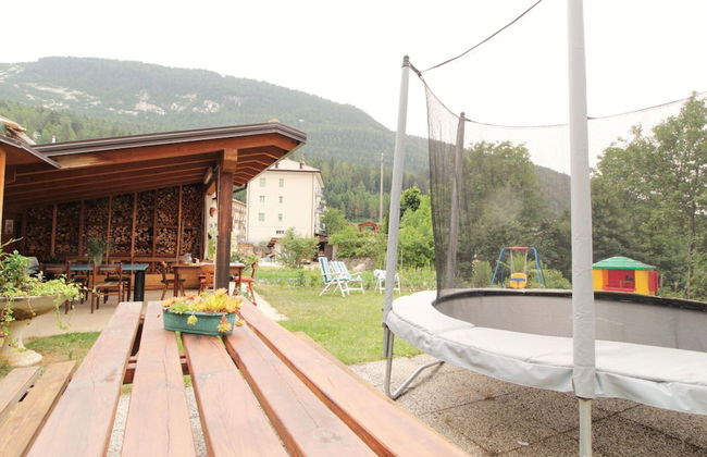 Family Retreat Near Garda - Photo 27