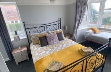 Sunnyside - Large Seaside Home with views and Hot Tub - Foto 17