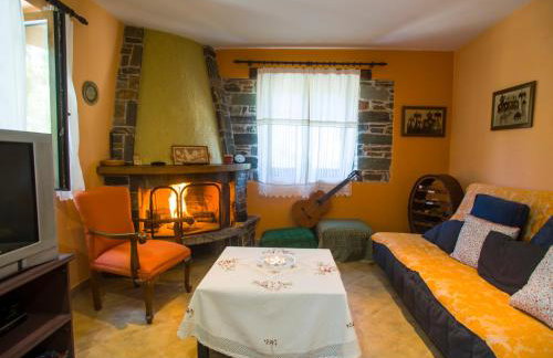 Iris' Traditional Stone House - Foto 2