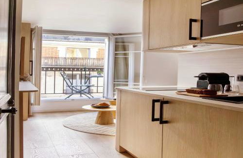 Refined studio with balcony - 2P - Saint Lazare - Foto 6