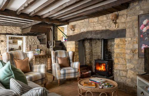 Bourton on the Water Country Chic Authentic Cottage - Photo 2