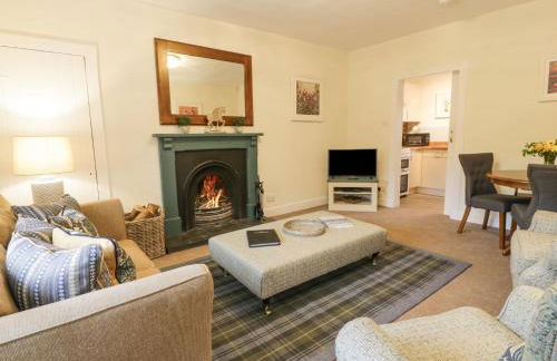 Beechgrove Cottage - Pitmedden Gardens - Photo 4