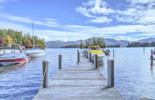 Lakefront Bolton Retreat with Balcony and Views! - Foto 36