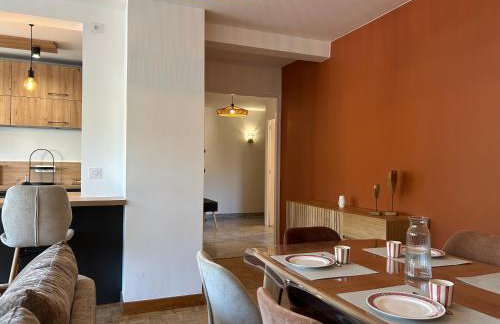 Altitude Élégante - Centre Ville - WIFI - Balcon - Foto 21