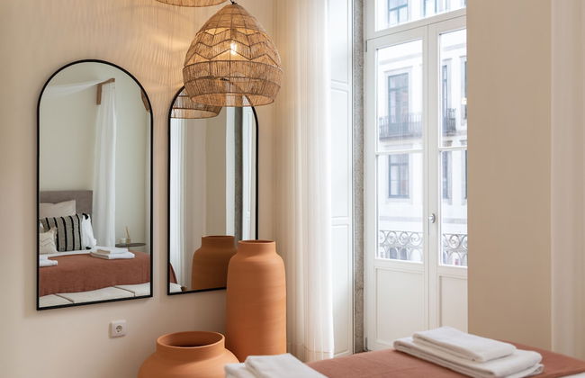 Mouzinho da Silveira 215 by LovelyStay - Foto 1