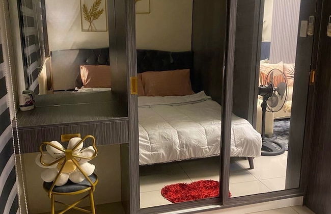 Cozy Urban Apartment in Pasay City - Photo 1