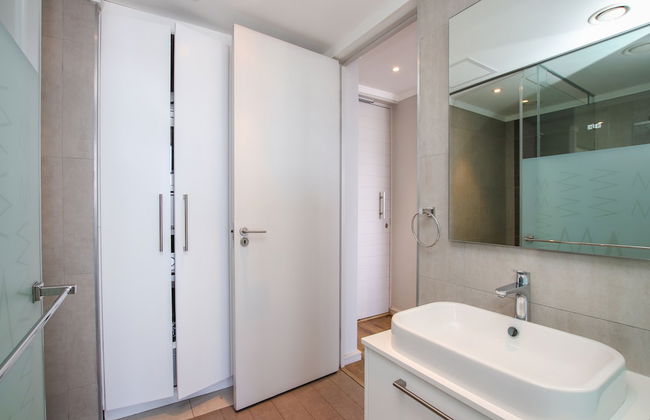 Sandton Smart Apartment Eleven - Photo 5