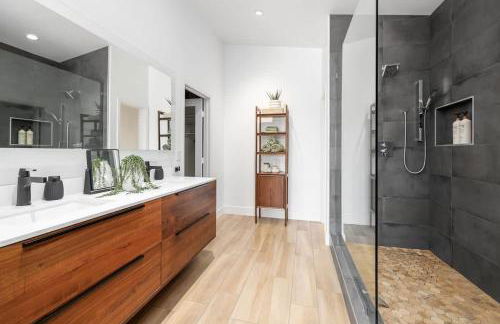 Gated Home With Pool & Hot Tub - Foto 15