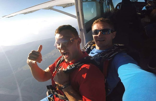Salto en paracaídas en Cairns - Foto 7