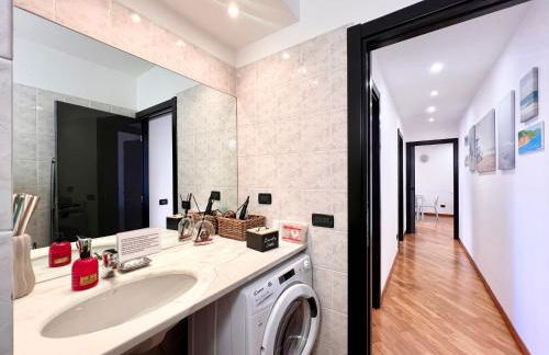 Dock of the Bay, Genova - Photo 66