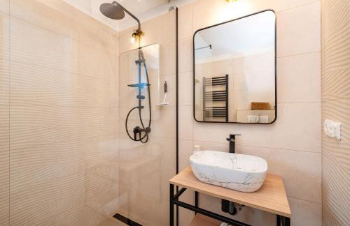 Sea & Mountain View By Apartment Brane - Foto 14