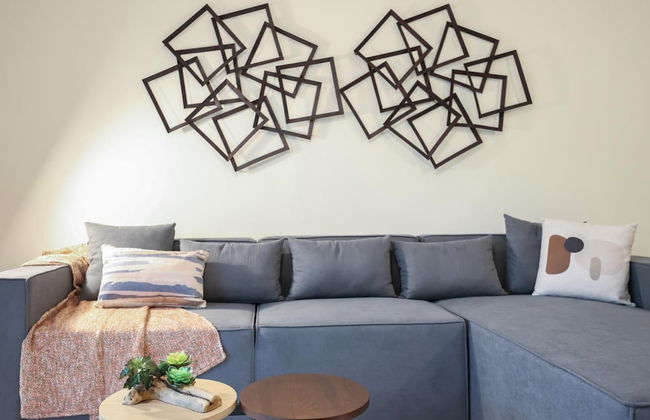 Elite LUX Holiday Homes - Spacious 1 BR Near Metro Station in Al Furjan Dubai - Foto 3