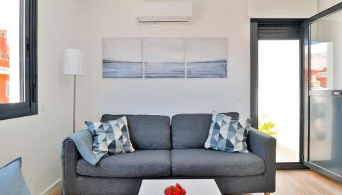 C5 - El Palo Beach 2 Bedroom With Terrace - Photo 5