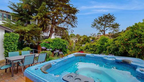 La Jolla Historic Gem, Hot Tub, Game Room, Garden Oasis with Firepit & Courtyard Dining - Foto 1