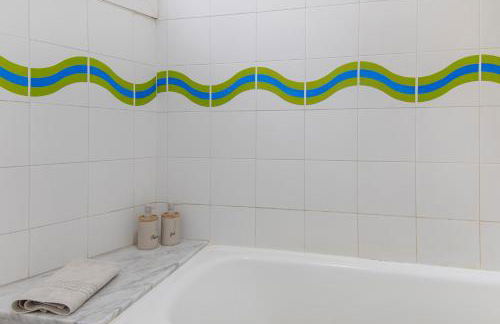 Stunning Sunset Ocean View Apt - Photo 15