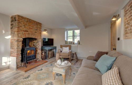 The Flints - Photo 8