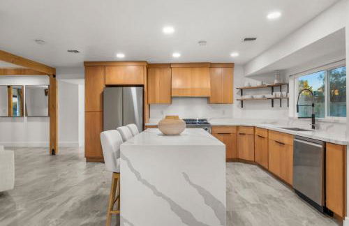 Modern Cactus Home - Luxe with Spa-baths Pool & Firepit - Foto 23