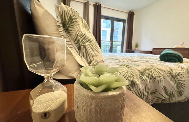 Sea Breeze Retreat in Swansea - Photo 15